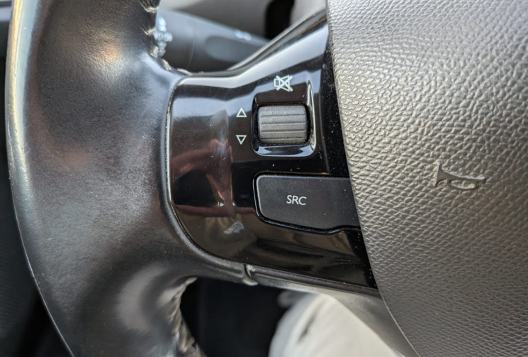 Peugeot 308 SW II 1.5 HDi 130 ACTIVE BUSINESS / HISTORIQUE D'ENTRETIEN COMPLET / GARANTIE 12 MOIS