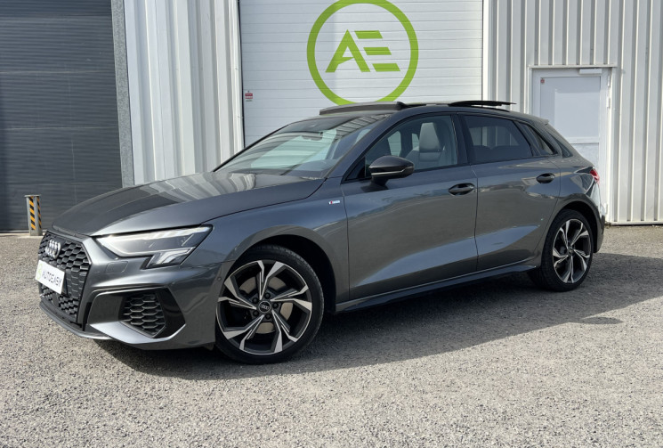 Audi A3 Sportback 2.0 TDI 150cv  S Line * Toit Ouvrant * Carplay * Sièges Sport * Caméra * 35