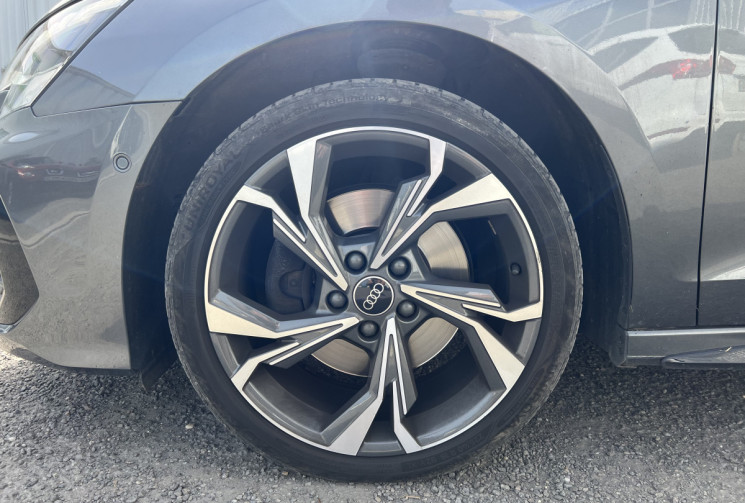 Audi A3 Sportback 2.0 TDI 150cv  S Line * Toit Ouvrant * Carplay * Sièges Sport * Caméra * 35