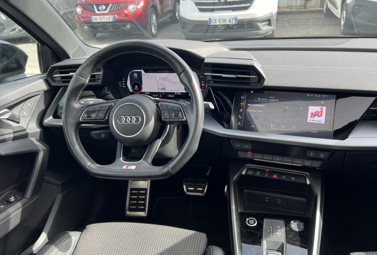 Audi A3 Sportback 2.0 TDI 150cv  S Line * Toit Ouvrant * Carplay * Sièges Sport * Caméra * 35