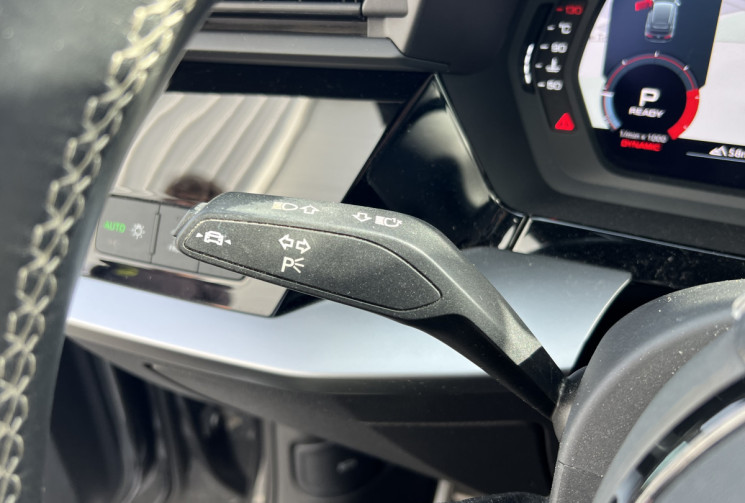 Audi A3 Sportback 2.0 TDI 150cv  S Line * Toit Ouvrant * Carplay * Sièges Sport * Caméra * 35