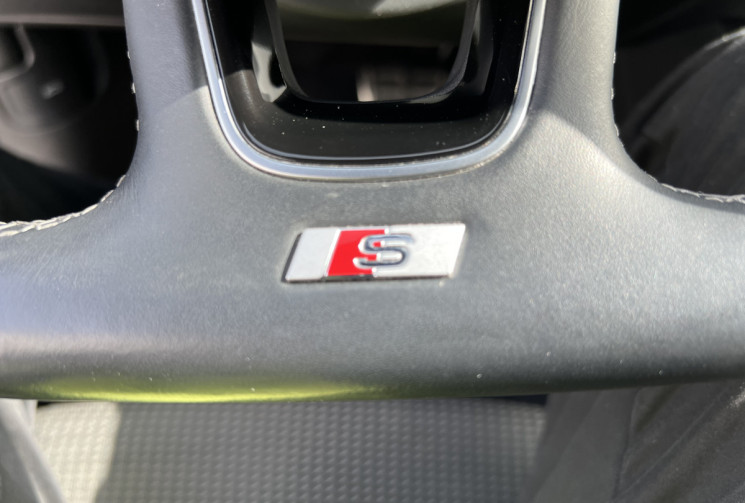 Audi A3 Sportback 2.0 TDI 150cv  S Line * Toit Ouvrant * Carplay * Sièges Sport * Caméra * 35