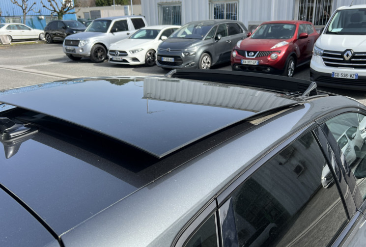 Audi A3 Sportback 2.0 TDI 150cv  S Line * Toit Ouvrant * Carplay * Sièges Sport * Caméra * 35