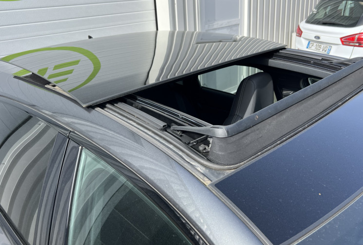 Audi A3 Sportback 2.0 TDI 150cv  S Line * Toit Ouvrant * Carplay * Sièges Sport * Caméra * 35