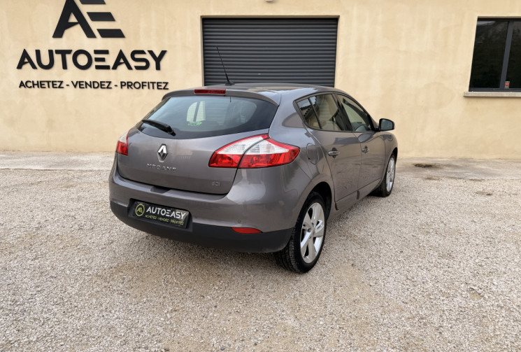 Renault Megane III (B95) 1.6 dCi 130ch energy FAP Dynamique eco² + GPS