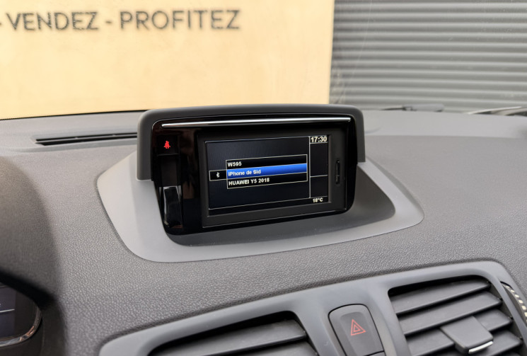 Renault Megane III (B95) 1.6 dCi 130ch energy FAP Dynamique eco² + GPS