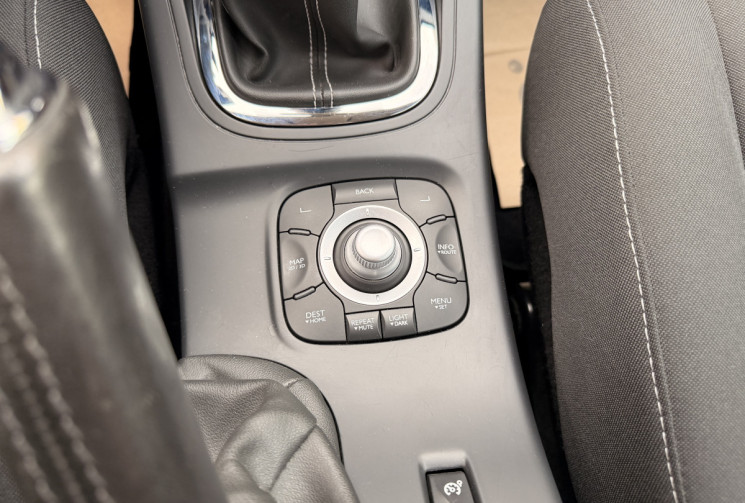 Renault Megane III (B95) 1.6 dCi 130ch energy FAP Dynamique eco² + GPS