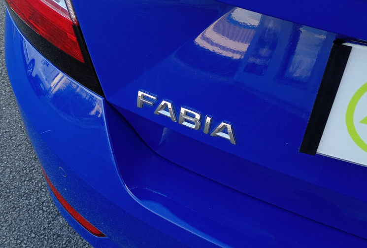 Skoda Fabia 1.0 MPI 60 Drive 125 Ans *Apple CayPlay *Camera de Recul