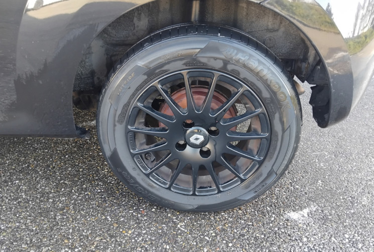 Renault Twingo II 1.2 i  LEV 75 cv - Régulateur de vitesse - Suivi complet 