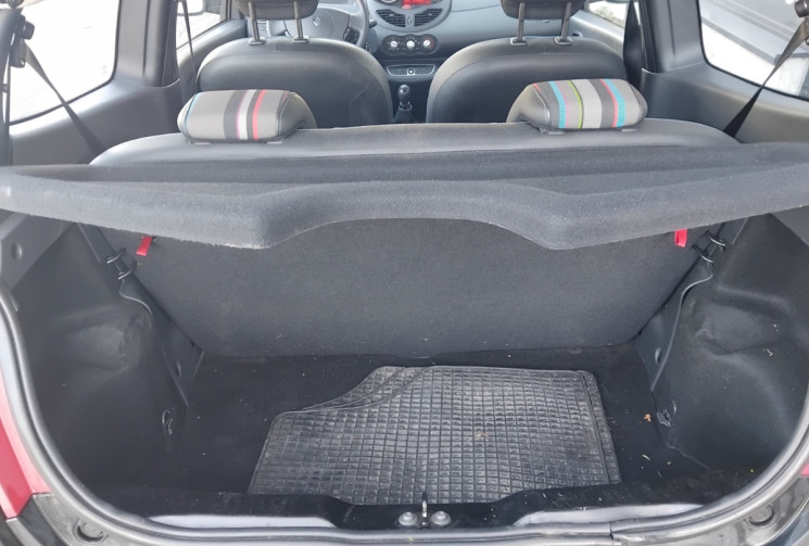 Renault Twingo II 1.2 i  LEV 75 cv - Régulateur de vitesse - Suivi complet 