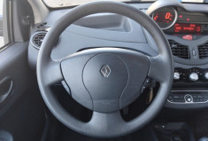 Renault Twingo II 1.2 i  LEV 75 cv - Régulateur de vitesse - Suivi complet 