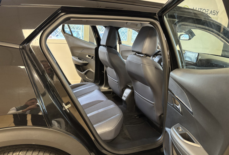 Peugeot 2008 E-2008 50KWH 136 ALLURE / ENTRETIEN PEUGEOT / SOH 87 %