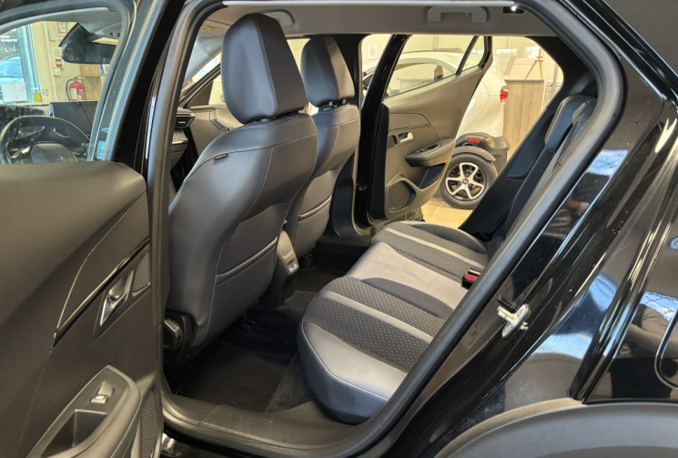 Peugeot 2008 E-2008 50KWH 136 ALLURE / ENTRETIEN PEUGEOT / SOH 87 %