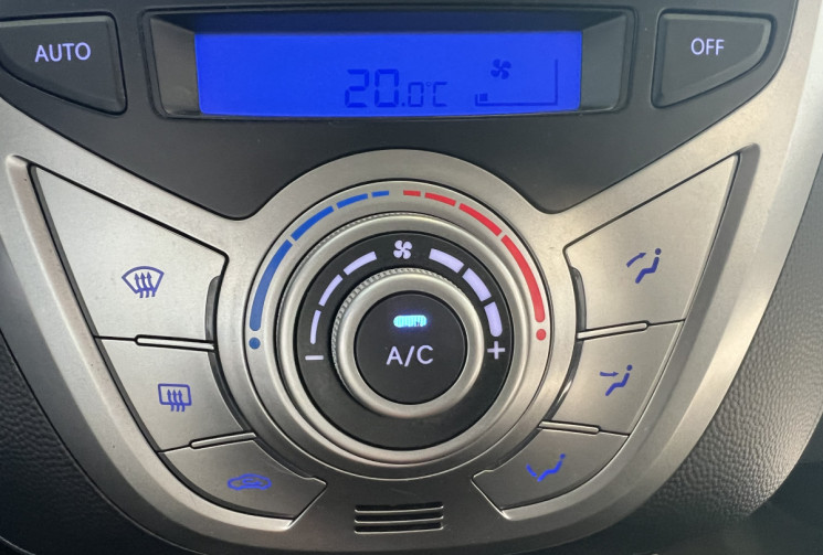 Hyundai ix20 PACK BUSINESS / KM Faible / Caméra de recul / Régulateur