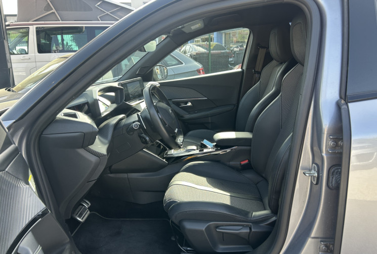 Peugeot 2008 1.5 BLUEHDI 130 Ch GT EAT8 * 1 ER MAIN * ECLAIRAGE D'AMBIANCE * CARPLAY