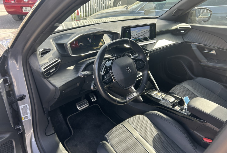 Peugeot 2008 1.5 BLUEHDI 130 Ch GT EAT8 * 1 ER MAIN * ECLAIRAGE D'AMBIANCE * CARPLAY