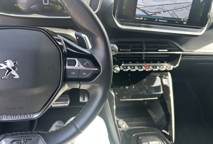 Peugeot 2008 1.5 BLUEHDI 130 Ch GT EAT8 * 1 ER MAIN * ECLAIRAGE D4AMBIANCE * CARPLAY