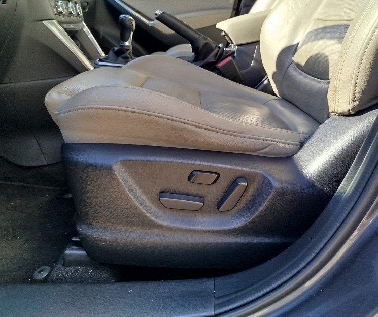 Mazda CX-5 I Skyactiv-D // SELECTION // 2.2 TD // AWD 175 cv