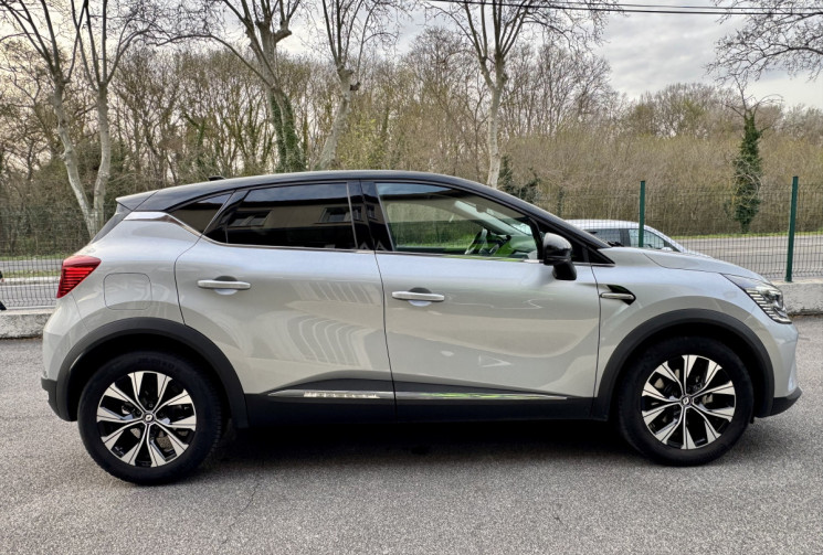 Renault Captur II E-Tech 1.6i 145 ch Hybride TECHNO / Carplay / Cockpit / Camera / Grand ecran / TVA