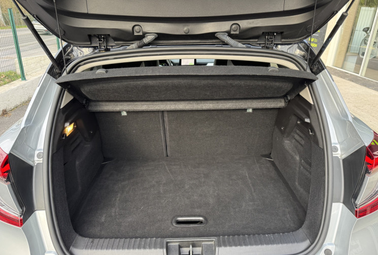 Renault Captur II E-Tech 1.6i 145 ch Hybride TECHNO / Carplay / Cockpit / Camera / Grand ecran / TVA