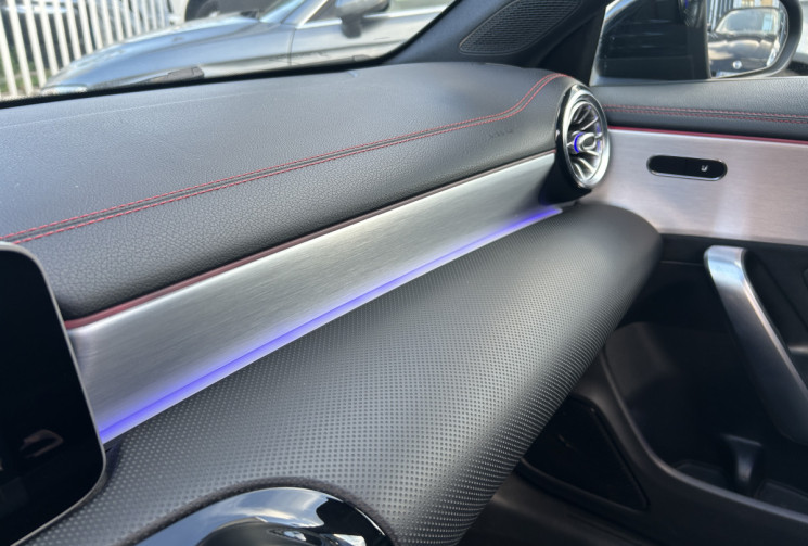 Mercedes CLA II COUPE 180D 116 Ch AMG LINE 7G-DCT * TOIT OUVRANT * PACK ECLAIRAGE