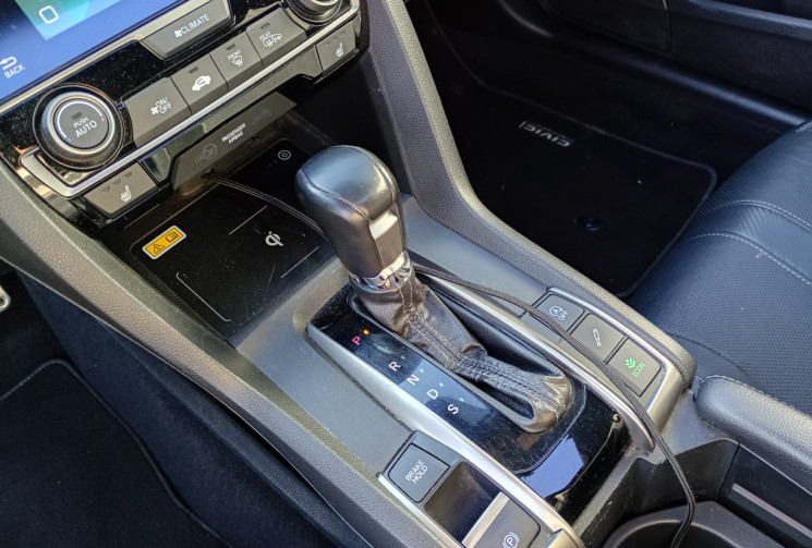 Honda Civic 1.0 i-VTEC 126 CVT Exclusive Premium *Toit Ouvrant *CarPlay