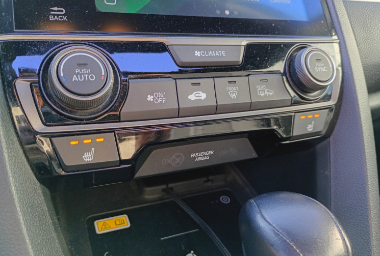 Honda Civic 1.0 i-VTEC 126 CVT Exclusive Premium *Toit Ouvrant *CarPlay