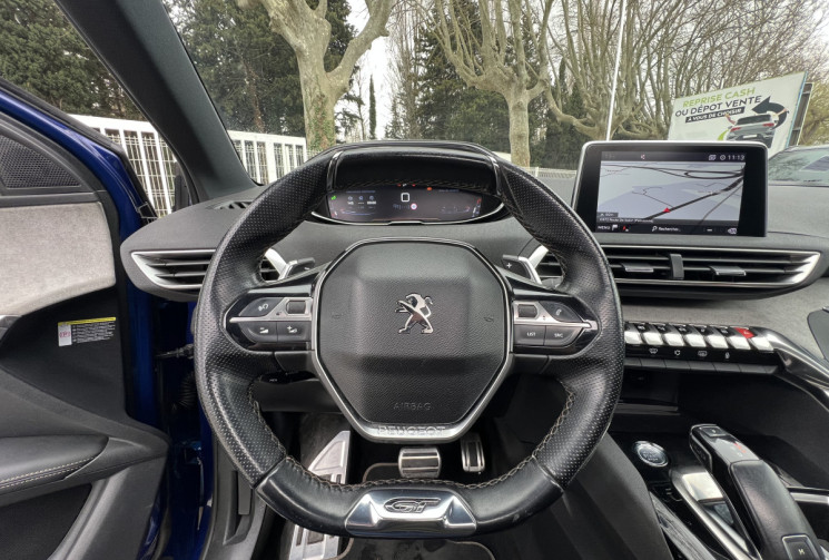 Peugeot 3008 2.0 BlueHDi 180 EAT8 GT / Toit Ouvrant / Suivi Complet / Carplay 
