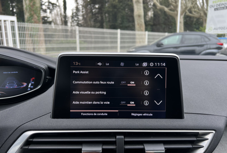 Peugeot 3008 2.0 BlueHDi 180 EAT8 GT / Toit Ouvrant / Suivi Complet / Carplay 