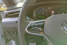 Volkswagen ARTEON  1.4 TSI eHybrid 218ch R-Line DSG6 / Attelage Électrique / Toit Ouvrant