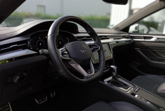 Volkswagen ARTEON  1.4 TSI eHybrid 218ch R-Line DSG6 / Attelage Électrique / Toit Ouvrant
