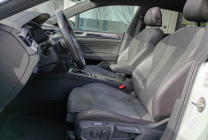 Volkswagen ARTEON  1.4 TSI eHybrid 218ch R-Line DSG6 / Attelage Électrique / Toit Ouvrant