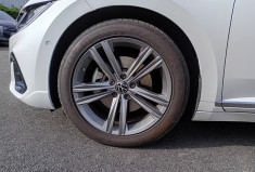 Volkswagen ARTEON  1.4 TSI eHybrid 218ch R-Line DSG6 / Attelage Électrique / Toit Ouvrant