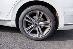 Volkswagen ARTEON  1.4 TSI eHybrid 218ch R-Line DSG6 / Attelage Électrique / Toit Ouvrant