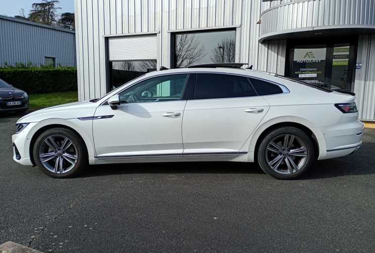Volkswagen ARTEON  1.4 TSI eHybrid 218ch R-Line DSG6 / Attelage Électrique / Toit Ouvrant