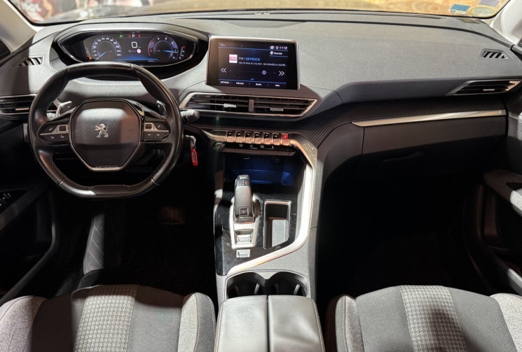 Peugeot 5008 GARANTIE 6 MOIS 1.5 BlueHDi EAT8 130 cv