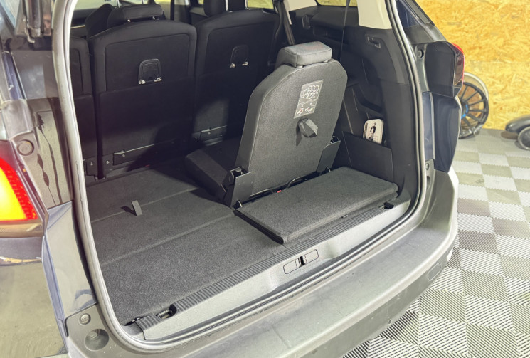 Peugeot 5008 GARANTIE 6 MOIS 1.5 BlueHDi EAT8 130 cv