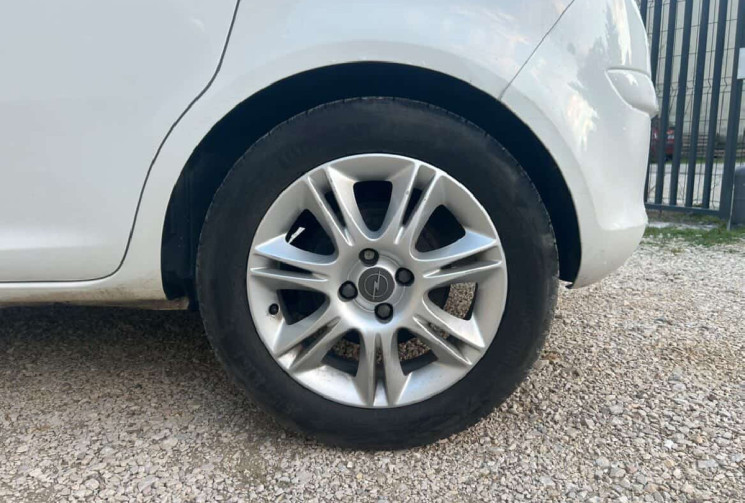 Opel Corsa IV 1.4 Twinport 100 cv Cosmo 5p