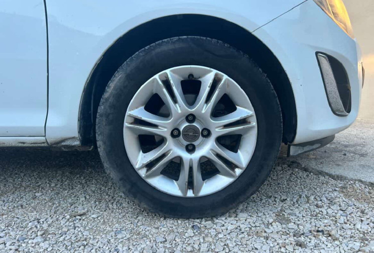 Opel Corsa IV 1.4 Twinport 100 cv Cosmo 5p