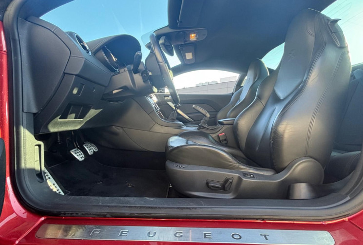 Peugeot RCZ 2.0 HDi FAP 163 CV ONYX