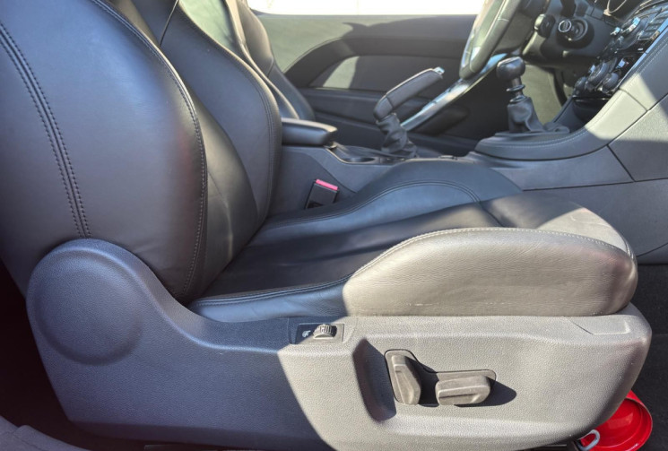 Peugeot RCZ 2.0 HDi FAP 163 CV ONYX