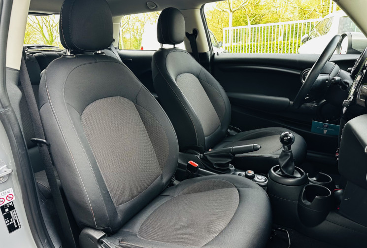 Mini Cooper One 1.5 75ch Classic Excellent état