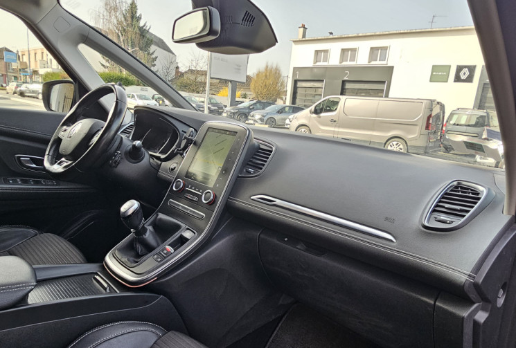 Renault GRAND SCENIC IV 1.3 Tce 16V  Intens 140 cv