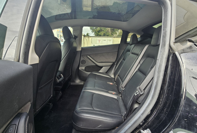 Tesla Model Y MODEL Y 