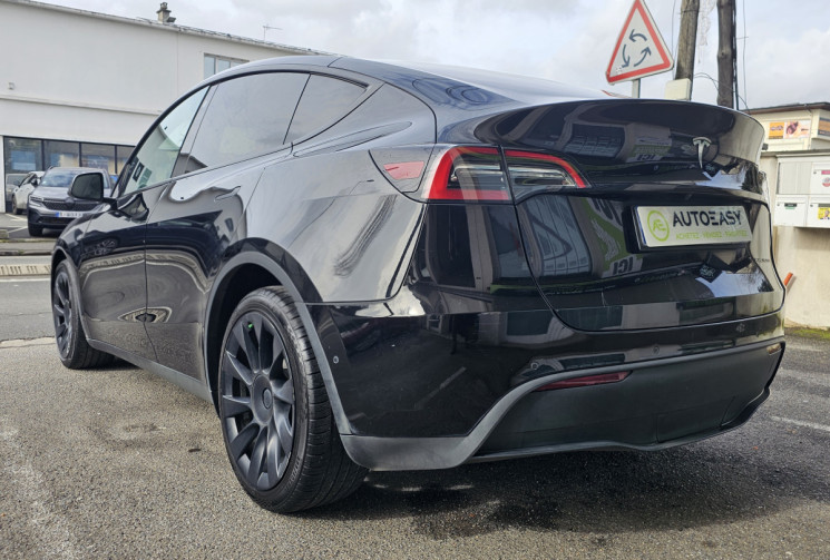 Tesla Model Y MODEL Y 