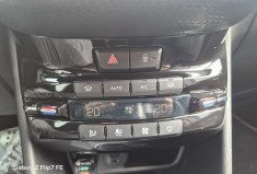 Peugeot 2008 1.2 THP  EAT6 S&S 110CV * GT LINE * DISTRIBUTION FAITE * CARNET PEUGEOT 