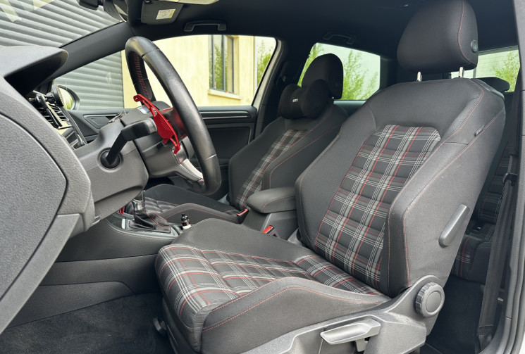 Volkswagen Golf VII 2.0 TSI BlueMotion Technology GTI DSG6 // Stage 1 320ch Reprogrammation FlexFuel