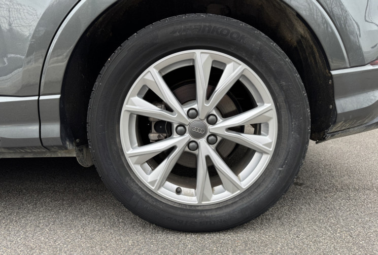 Audi Q3 S-line 35 TFSi 150 ch S-Tronic7 / Camera / Sieges chauffants / Entretien Audi