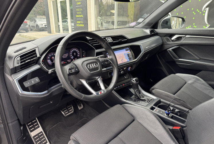 Audi Q3 S-line 35 TFSi 150 ch S-Tronic7 / Camera / Sieges chauffants / Entretien Audi
