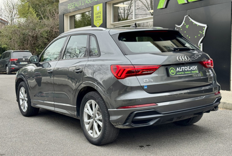 Audi Q3 S-line 35 TFSi 150 ch S-Tronic7 / Camera / Sieges chauffants / Entretien Audi
